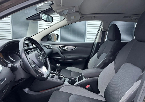 Nissan Qashqai cena 69500 przebieg: 154062, rok produkcji 2018 z Pieńsk małe 529